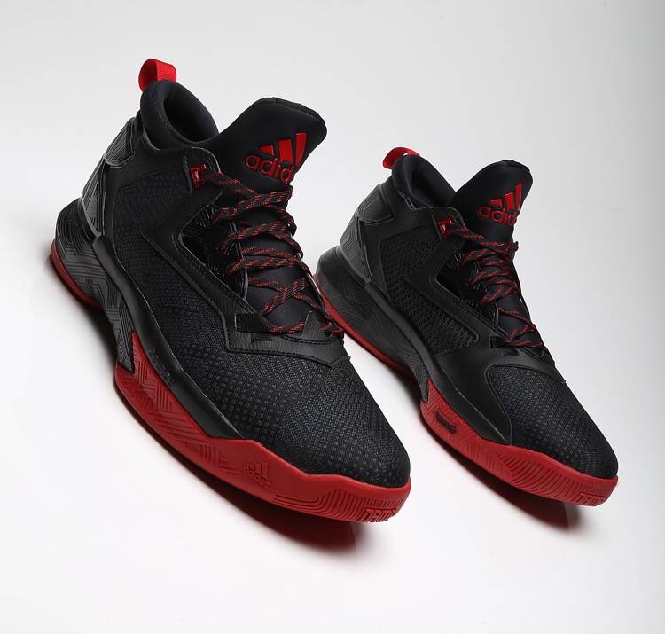 利拉德2代战靴细节图