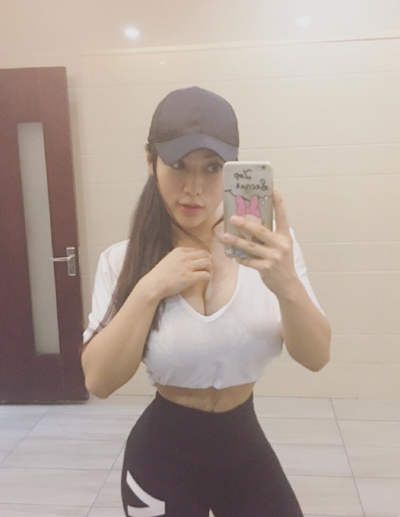 她是中国版卡戴珊?